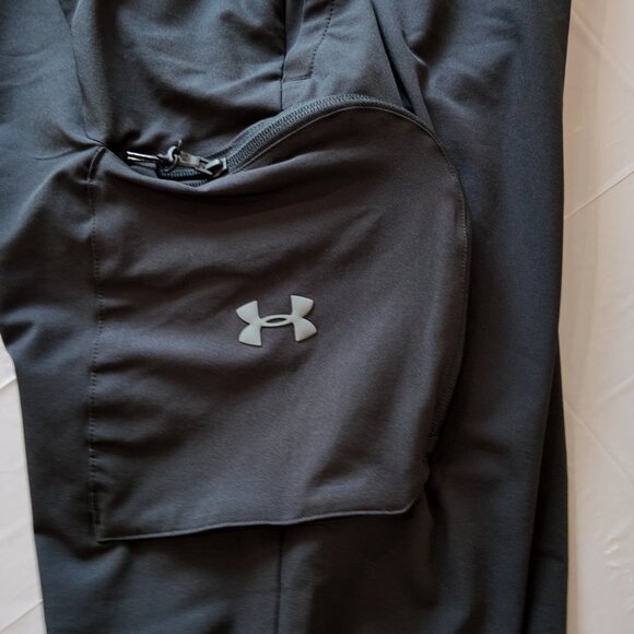 Under Armour Men's Project Rock Woven Cargo Pants - Black - Size L - Picture 7 of 11